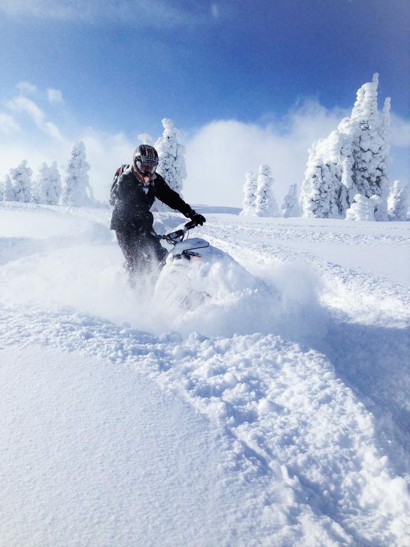 Brandin' Iron Inn West Yellowstone Εξωτερικό φωτογραφία