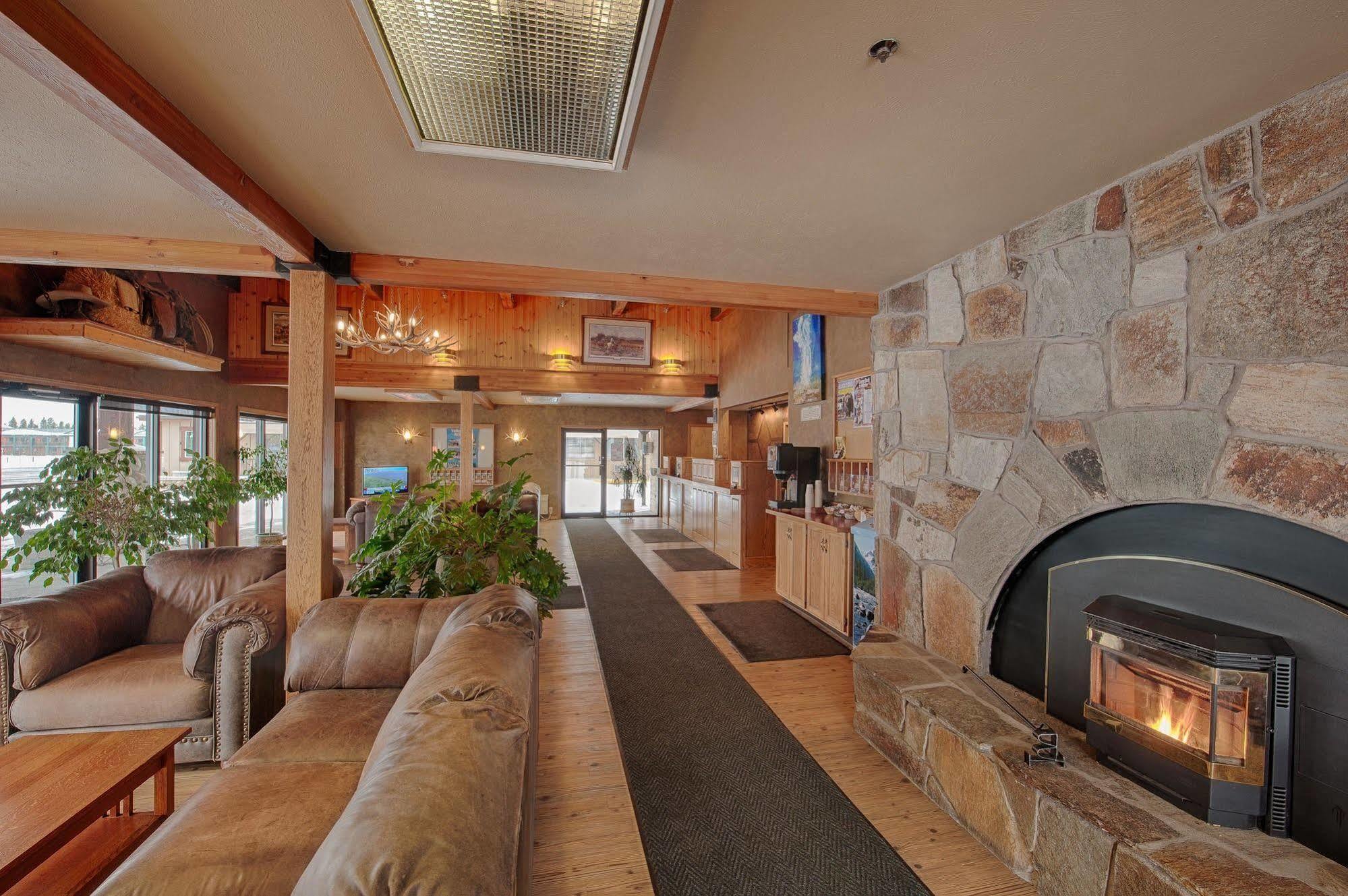 Brandin' Iron Inn West Yellowstone Εξωτερικό φωτογραφία